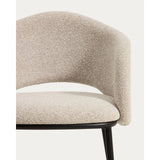 Maina Stuhl aus dicker beigefarbener Chenille mit schwarzen Stahlbeinen mit schwarzer Beschichtung FSC Mix Credit von Kave Home – Bild 7