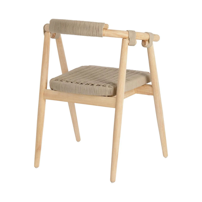 Majela stapelbarer Stuhl aus massivem Eukalyptusholz mit Finish Eichen-Optik und beigem Seil FSC 100% von Kave Home – Produktbild 6