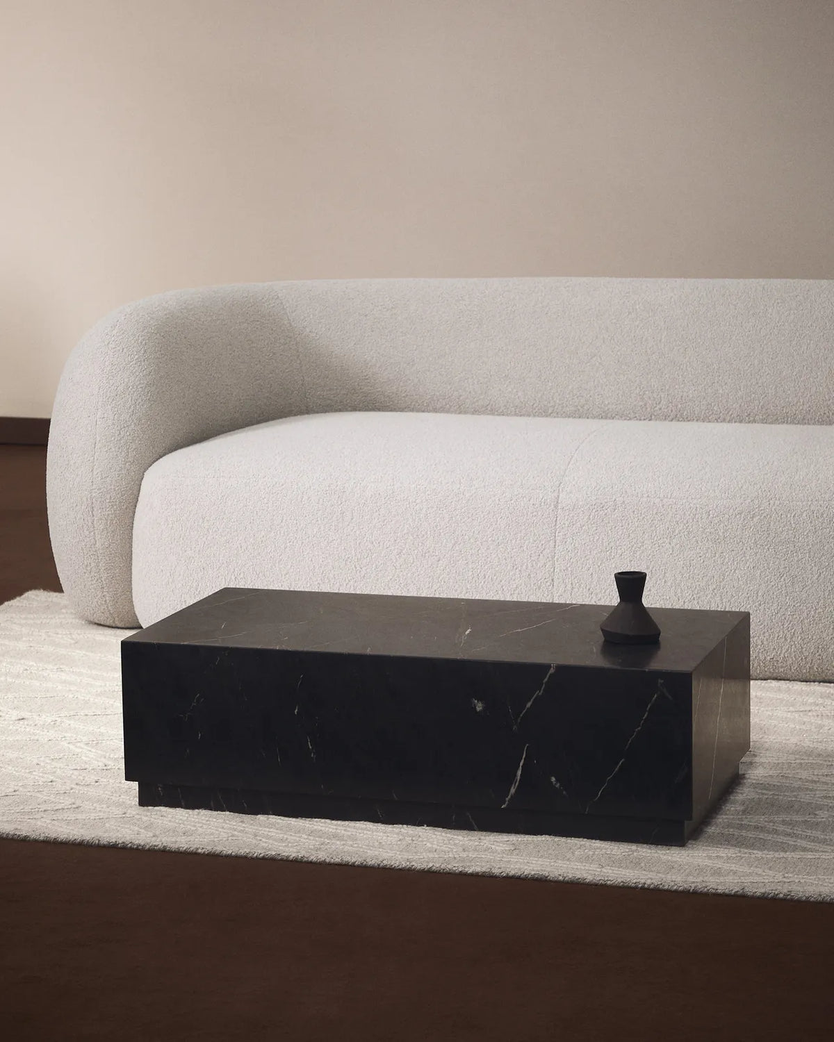 Marmortisch Sorein aus schwarzem Marmor 100 x 50 cm von Kave Home – Bild 2