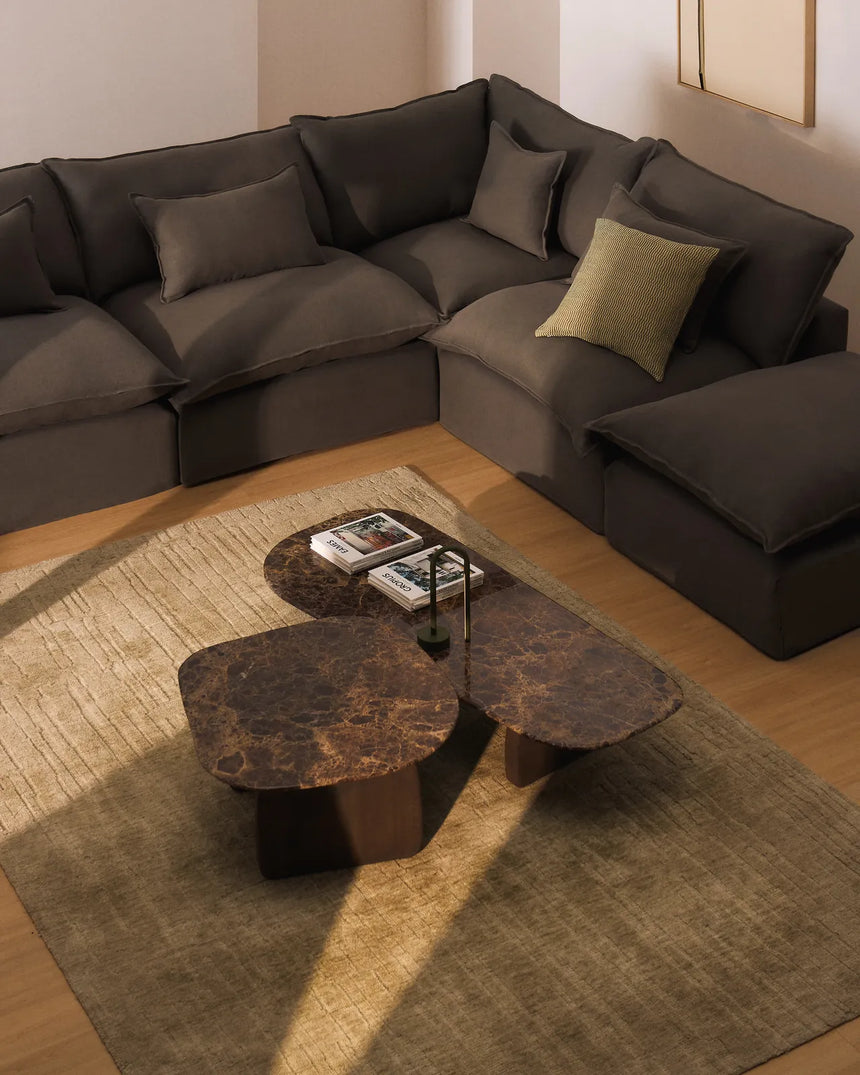 Modulares 6-Sitzer-Ecksofa Anarela mit abnehmbarem Bezug aus 100 % Leinen in Taupe, 347 x 307 cm, FSC Mix Credit von Kave Home – Bild 2