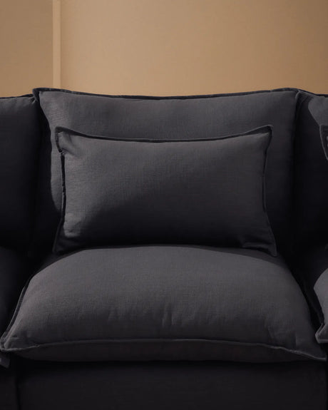 Modulares 6-Sitzer-Ecksofa Anarela mit abnehmbarem Bezug aus Leinen und Viskose in Dunkelgrau, 307 x 347 cm, FSC Mix Credit von Kave Home – Bild 2