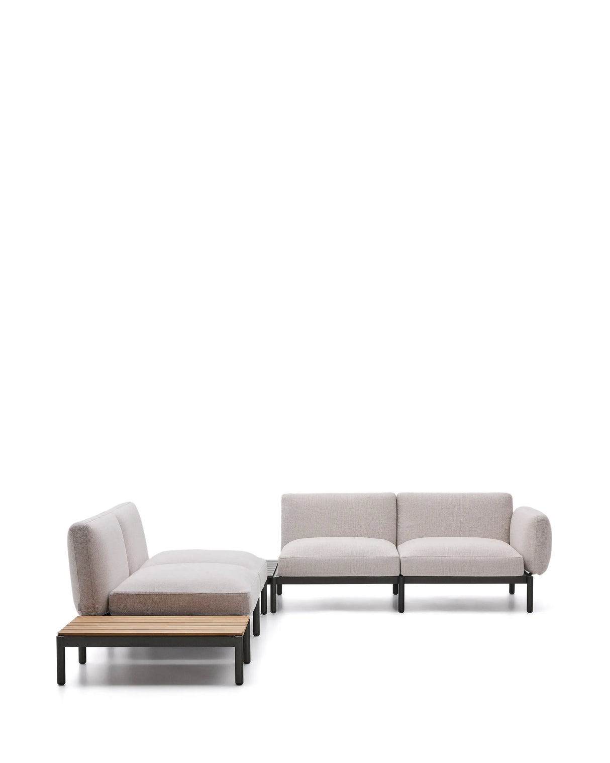 Modulares Outdoor-Ecksofa Sorells mit 4 Sitzplätzen mit beigefarbener Polsterung und grauem Aluminium, mit Tisch aus Teakholz, 353 x 316,5 cm, FSC 100 % von Kave Home – Produktbild 6