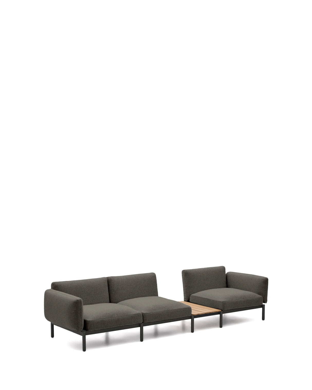 Modulares Outdoor-Sofa Sorells mit 3 Sitzplätzen mit grauer Polsterung und grauem Aluminium, mit Tisch aus Teakholz, 341 x 113 cm, FSC 100 % von Kave Home – Produktbild 6
