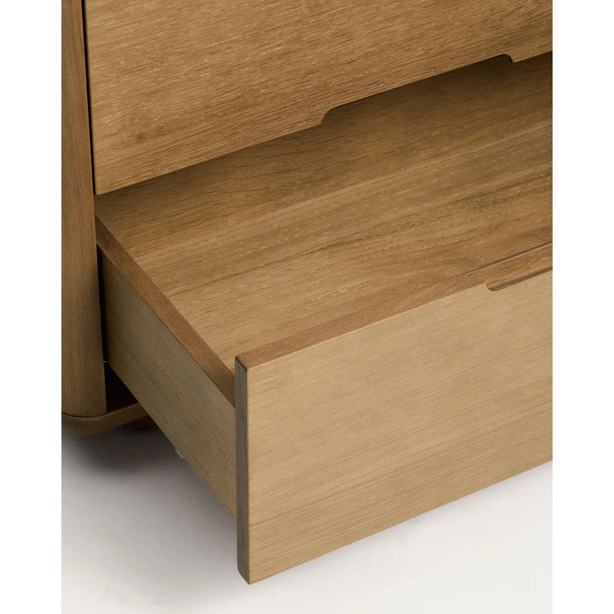 Nachttisch Arelida aus Furnier und massivem Eichenholz mit hellbraunem Finish 65 x 50 cm FSC Mix Credit von Kave Home – Bild 10