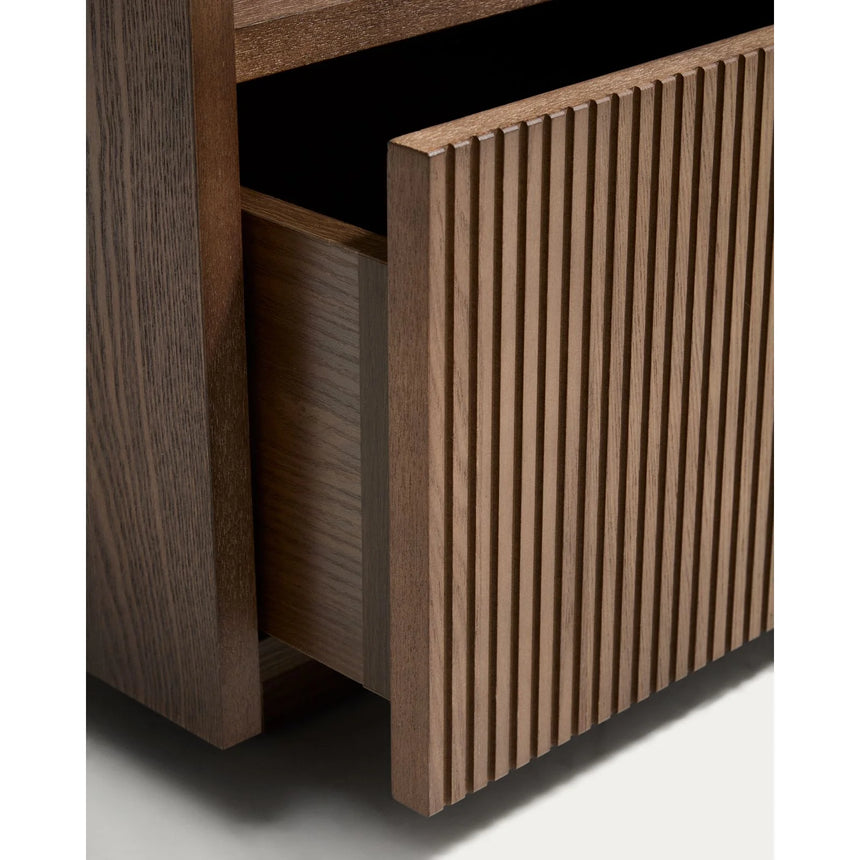 Nachttisch Helvine 1 Schublade aus Eichenfurnier mit Nussbaum-Finish 60 x 52 cm FSC 100% von Kave Home – Bild 7