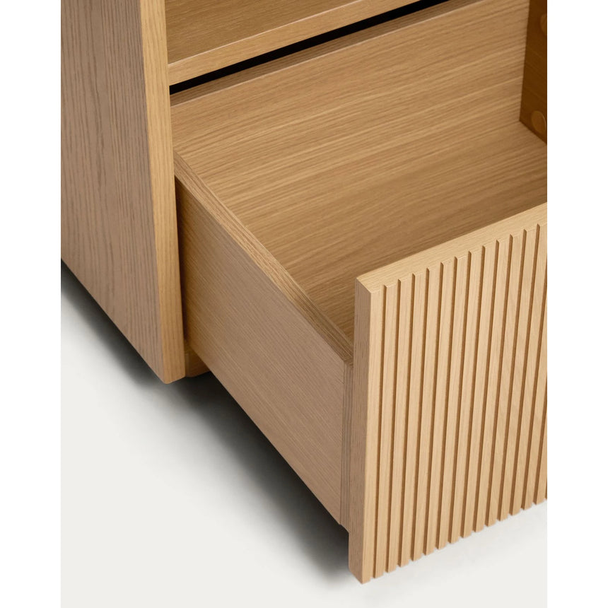 Nachttisch Helvine aus Eichenfurnier mit einer Schublade, 45 x 52 cm, FSC 100 % von Kave Home – Bild 6