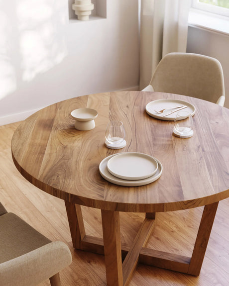 Nahla runder Tisch aus massivem Akazienholz mit natürlichem Finish Ø 120 cm von Kave Home – Produktbild 3
