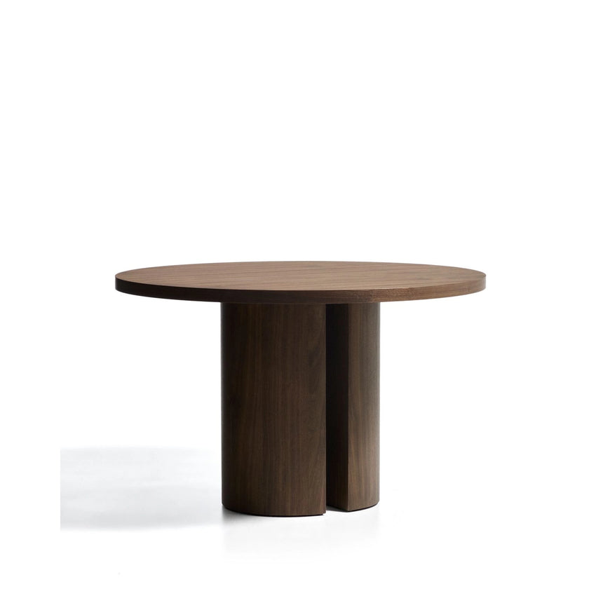 Nealy runder Tisch aus Nussbaumfurnier mit dunklem Finish Ø 120 cm von Kave Home – Bild 3