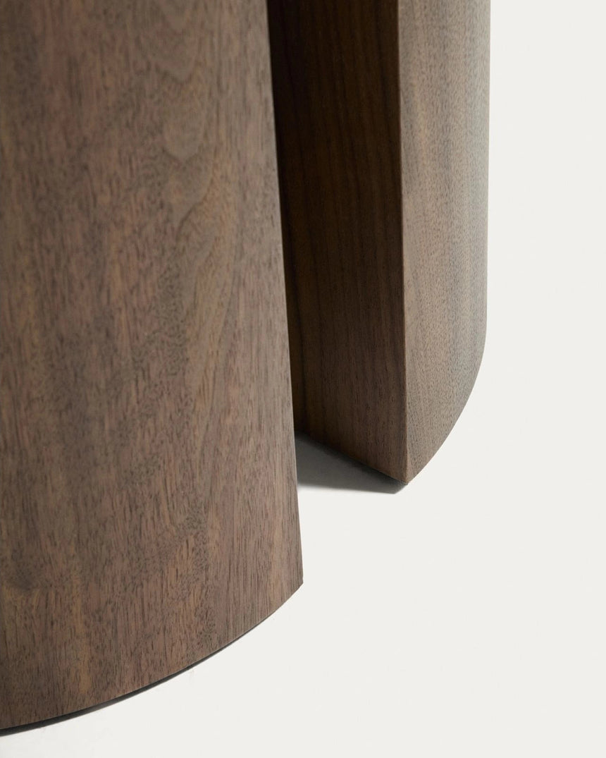 Nealy runder Tisch aus Nussbaumfurnier mit dunklem Finish Ø 120 cm von Kave Home – Bild 7