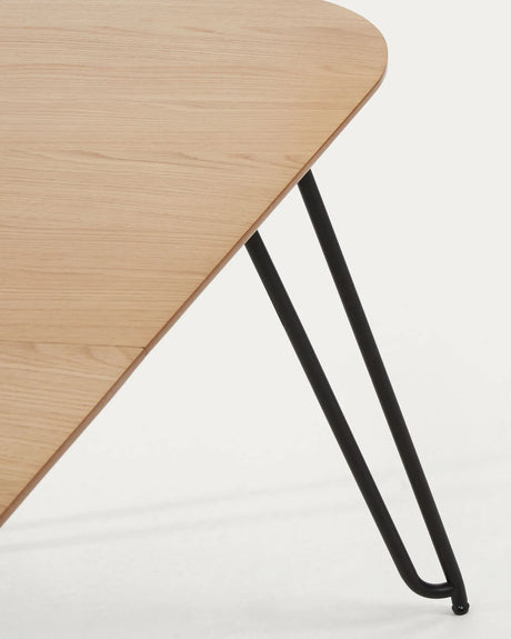 Novac ausziehbarer Tisch 170 (320) x 100 cm mit Eichenfurnier und schwarzen Stahlbeinen von Kave Home – Produktbild 2