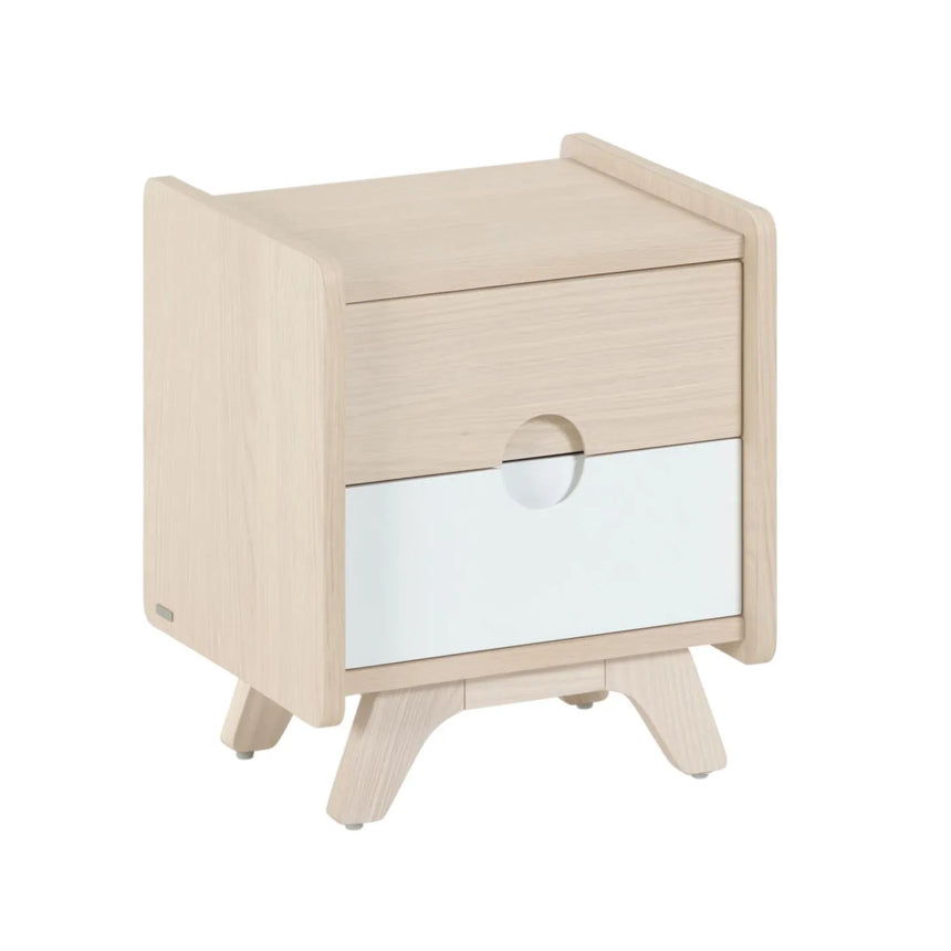 Nunila Nachttisch Eschenfurnier und Beine aus massivem Eschenholz 40 x 47 cm von Kave Home – Produktbild 1