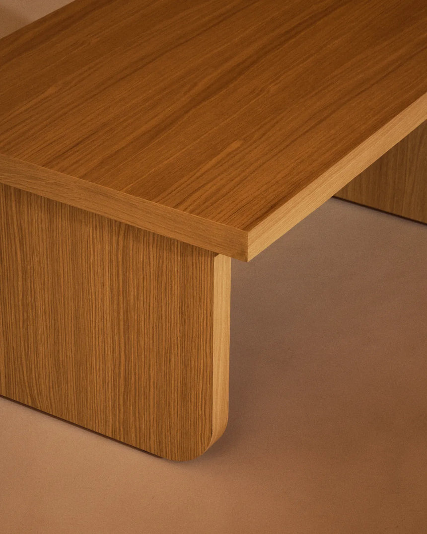 Oaq Couchtisch aus Eichenfurnier mit natürlichem Finish 89 x 62 cm FSC Mix Credit von Kave Home – Bild 3