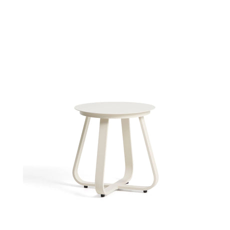 Outdoor Beistelltisch Tamaris aus ecrufarbenem Aluminium Ø 48 cm von Kave Home – Bild 1