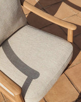 Outdoor-Sessel Elunda aus massivem Teakholz, FSC 100 % von Kave Home – Bild 5