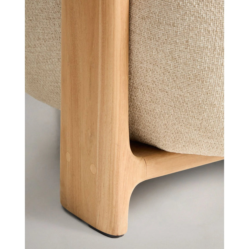 Outdoor-Sessel Granit in Beige mit Beinen aus massivem Teakholz mit naturfarbenem Finish, 100 % FSC von Kave Home – Bild 10