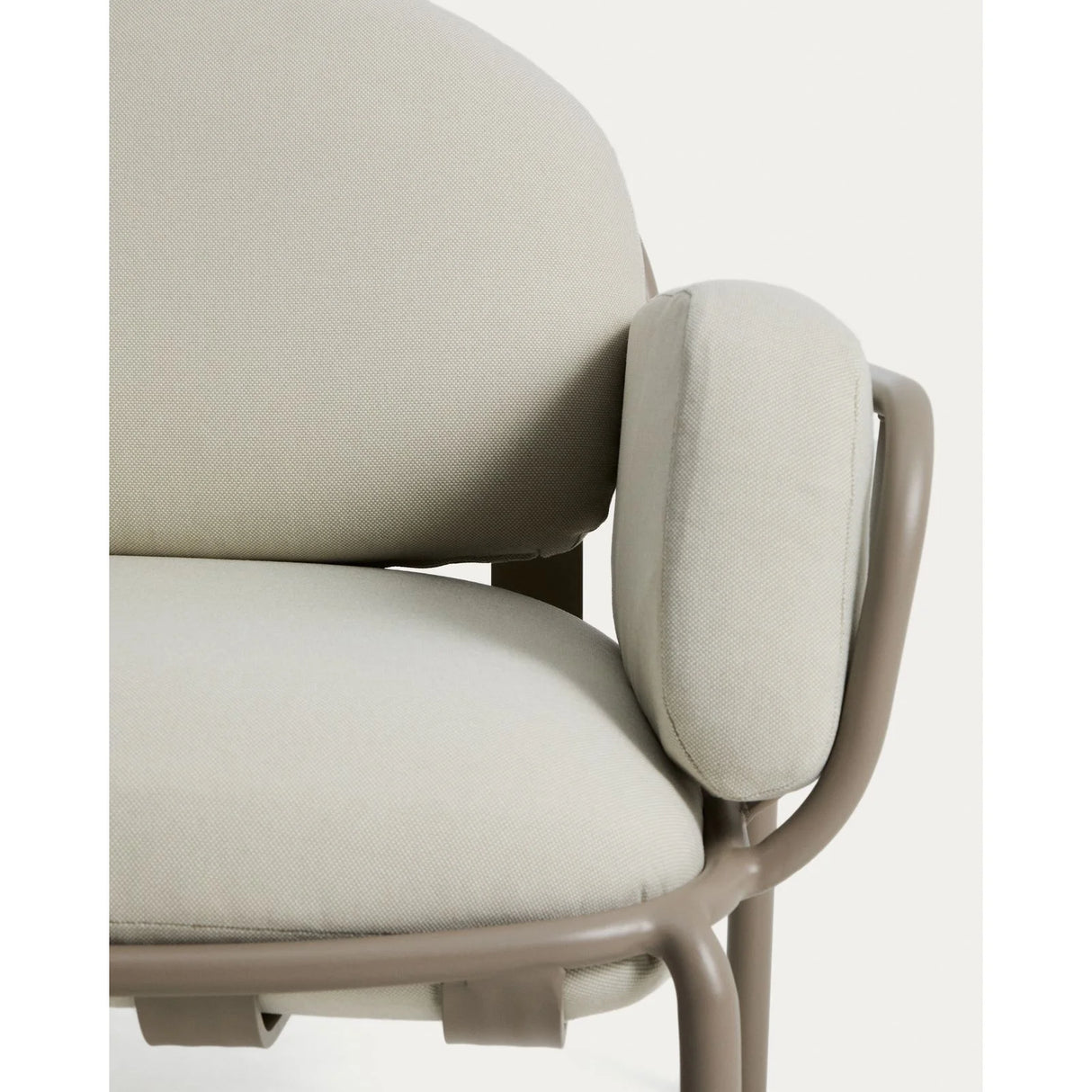 Outdoor-Sessel Joncols aus Aluminium mit taupefarbener Lackierung von Kave Home – Bild 7