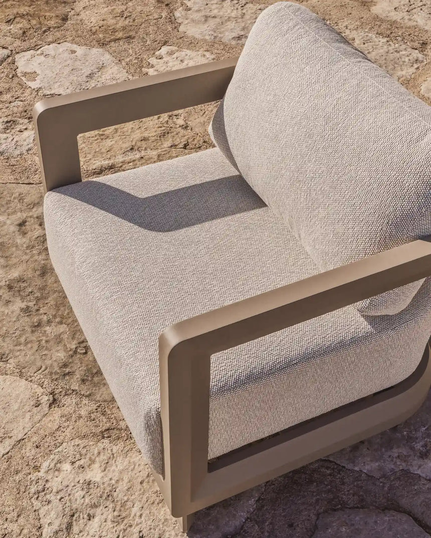 Outdoor-Sessel Nerano aus Aluminium in Taupe von Kave Home – Bild 3