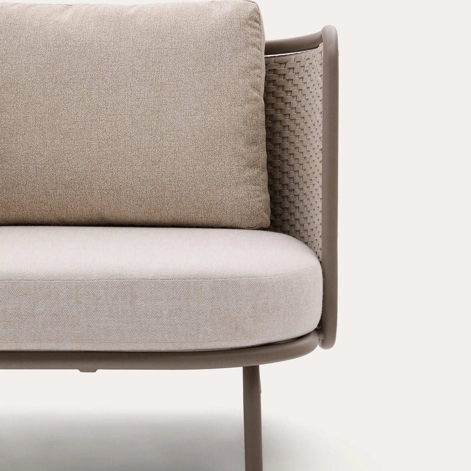 Outdoor-Sessel Sedalis aus Aluminium und taupefarbenem Seil von Kave Home – Produktbild 1