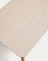 Outdoor-Set Sirte mit 3-Sitzer-Sofa, 2 Sesseln und Tisch aus Aluminium in Holzoptik und écrufarbenen Kissen von Kave Home – Bild 9