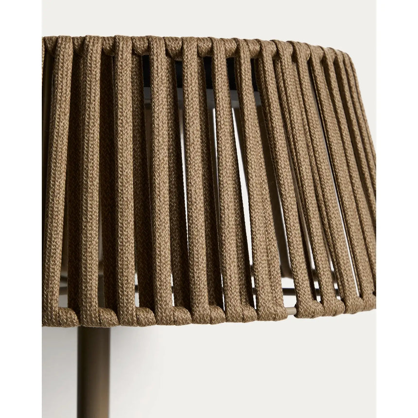 Outdoor-Solar-Stehlampe Aldet aus flachem Seil mit beigem Metallfuß, Ø 46 cm von Kave Home – Bild 8