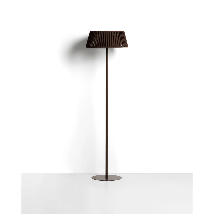Outdoor-Solar-Stehlampe Aldet aus flachem Seil mit braunem Metallfuß, Ø 46 cm von Kave Home – Bild 1