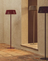 Outdoor-Solar-Stehlampe Aldet aus flachem Seil mit braunem Metallfuß, Ø 46 cm von Kave Home – Bild 4