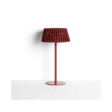 Outdoor-Solar-Tischlampe Aldet aus flachem Seil mit terrakottafarbenem Metallfuß von Kave Home – Bild 1