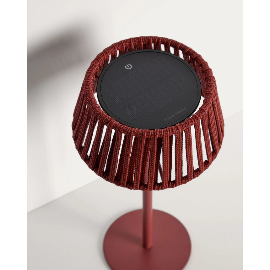 Outdoor-Solar-Tischlampe Aldet aus flachem Seil mit terrakottafarbenem Metallfuß von Kave Home – Bild 7