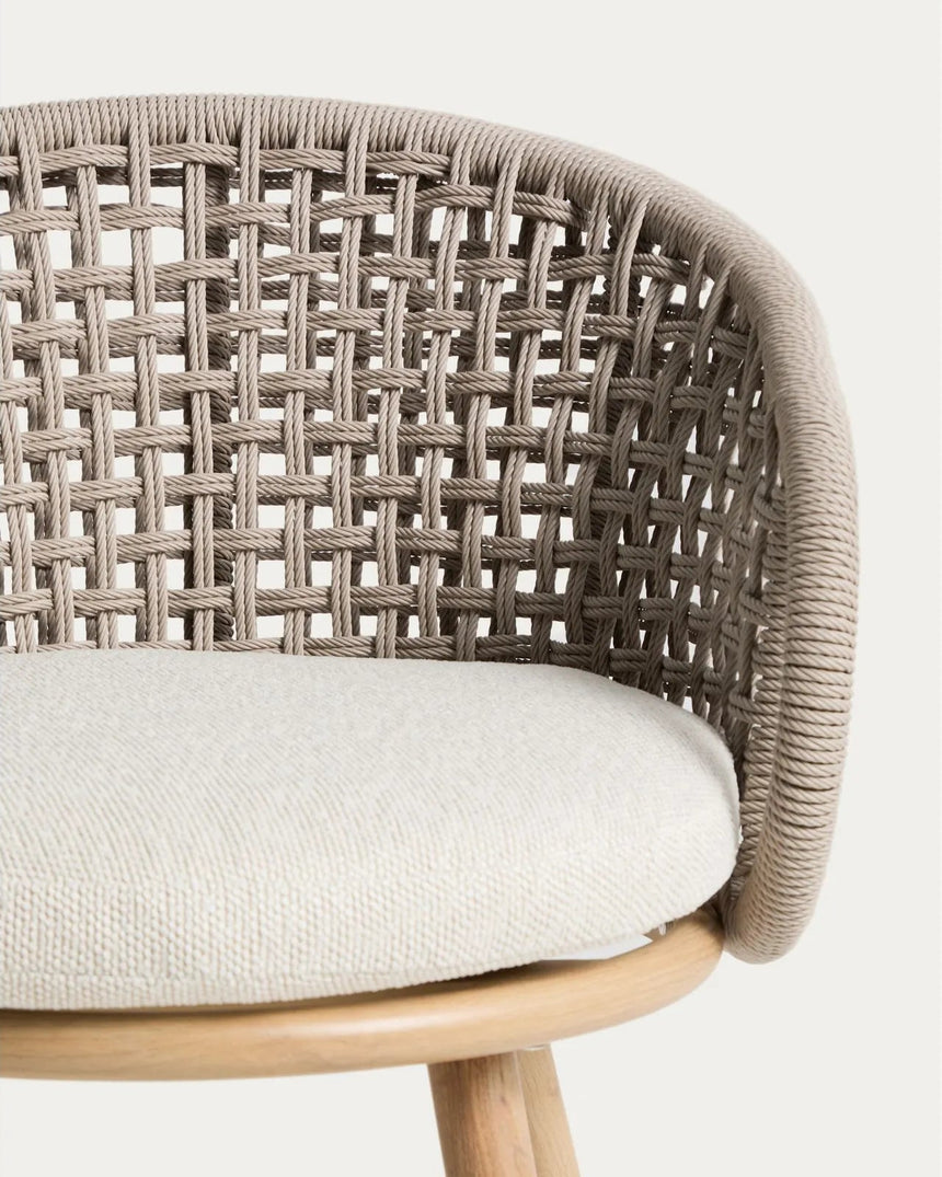 Outdoor-Stuhl Lidario aus Aluminium in Holzoptik und Kunststoffseil in Taupe von Kave Home – Bild 5