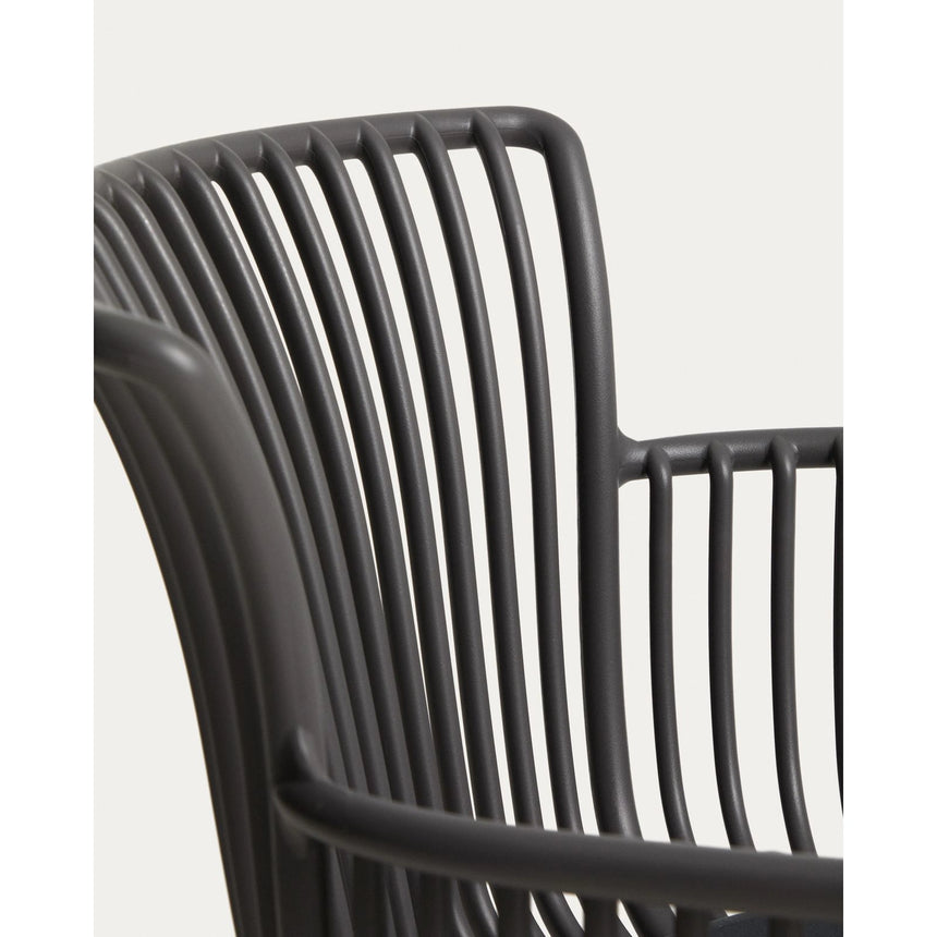 Outdoor-Stuhl Surpika mit graphitgrauen Stahlbeinen von Kave Home – Bild 10