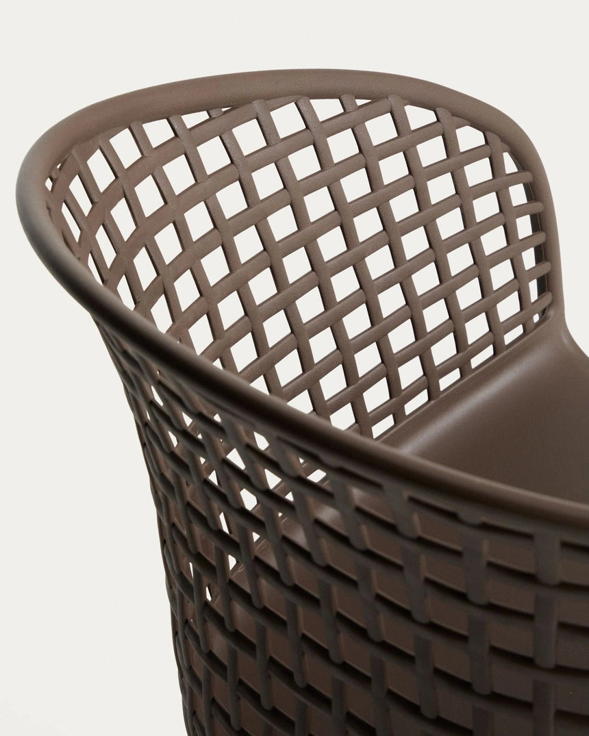 Outdoor-Stuhl Tenaro aus Kunststoff mit Stahlgestell von Kave Home – Bild 7