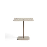 Outdoor-Tisch Brai aus taupefarben verzinktem Stahl, 70 x 70 cm von Kave Home – Bild 1