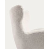 Patio Sessel mit Bouclé-Polsterung in Weiß und Beinen aus massivem Buchenholz natur FSC Mix Credit von Kave Home – Bild 10