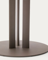 Runder Outdoor-Tisch Sedalis aus Stahl mit taupefarbener Tischplatte aus Aluminium Ø120 cm von Kave Home – Produktbild 1