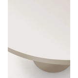 Runder Tisch Nealy aus lackiertem Holz mit eierschalfarbenem Finish Ø 150 cm von Kave Home – Bild 9