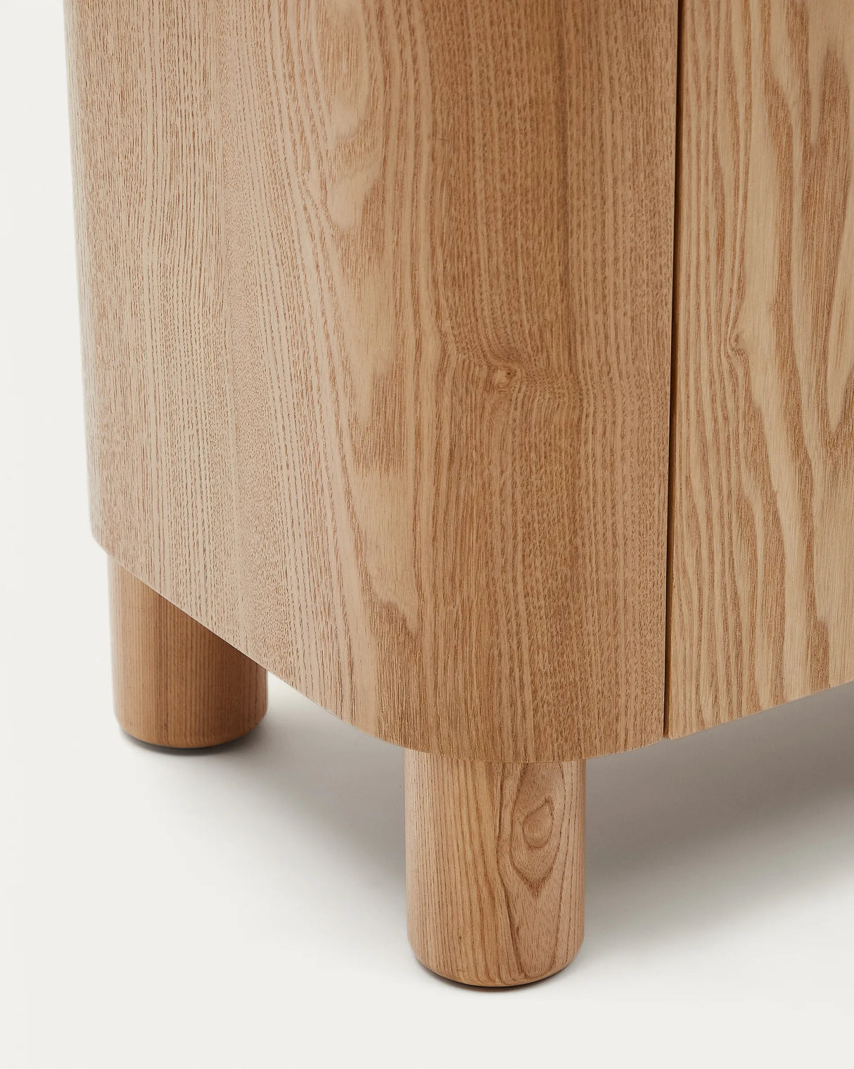Salaya TV-Möbel aus Eschenfurnierholz 200 x 52 cm von Kave Home – Produktbild 5