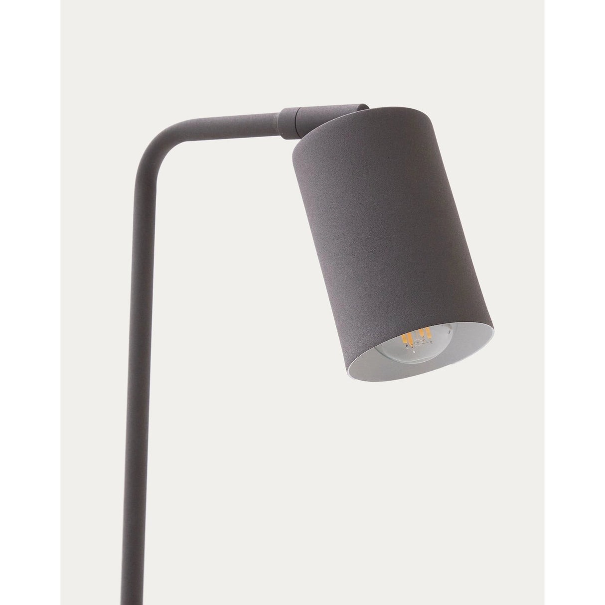 Schreibtischlampe Manie aus Metall mit Finish in schwarzer Gusseisenoptik von Kave Home – Produktbild 6
