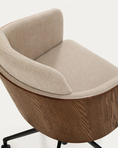 Schreibtischstuhl Madai aus brauner Chenille und Eschenfurnier in Nussbaum-Optik, FSC Mix Credit von Kave Home – Produktbild 9