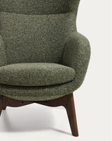 Sessel Adiran mit dicker Chenille in Moosgrün und Beinen aus massivem Eichenholz mit Nussbaum-Finish von Kave Home – Bild 6