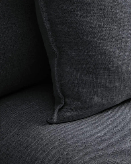 Sessel Anarela mit abnehmbarem Bezug aus Leinen und Viskose in Dunkelgrau, 110 cm, FSC Mix Credit von Kave Home – Bild 5