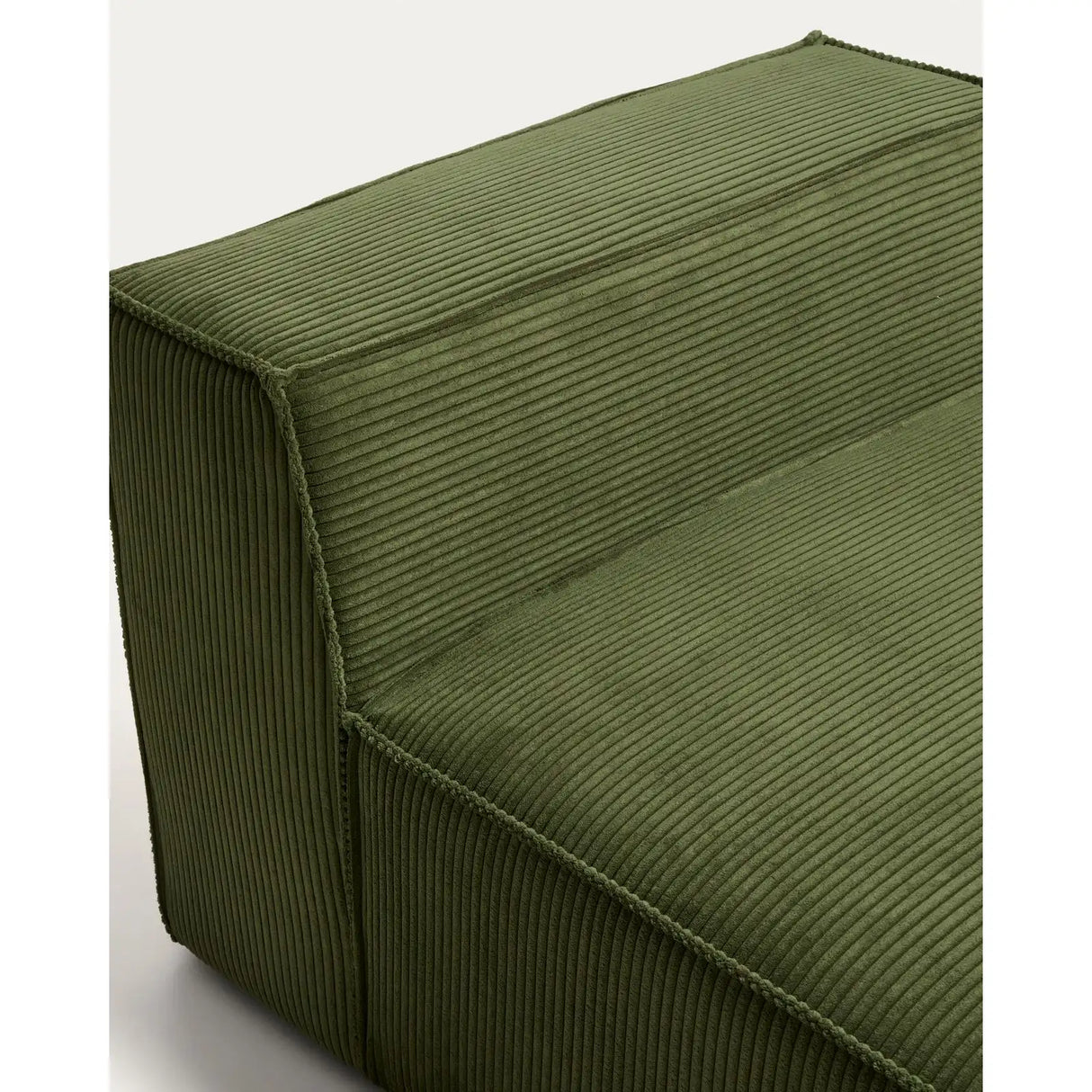Sessel Blok aus Cord oder Chenille, 90 cm FSC Mix Credit von Kave Home – Bild 5