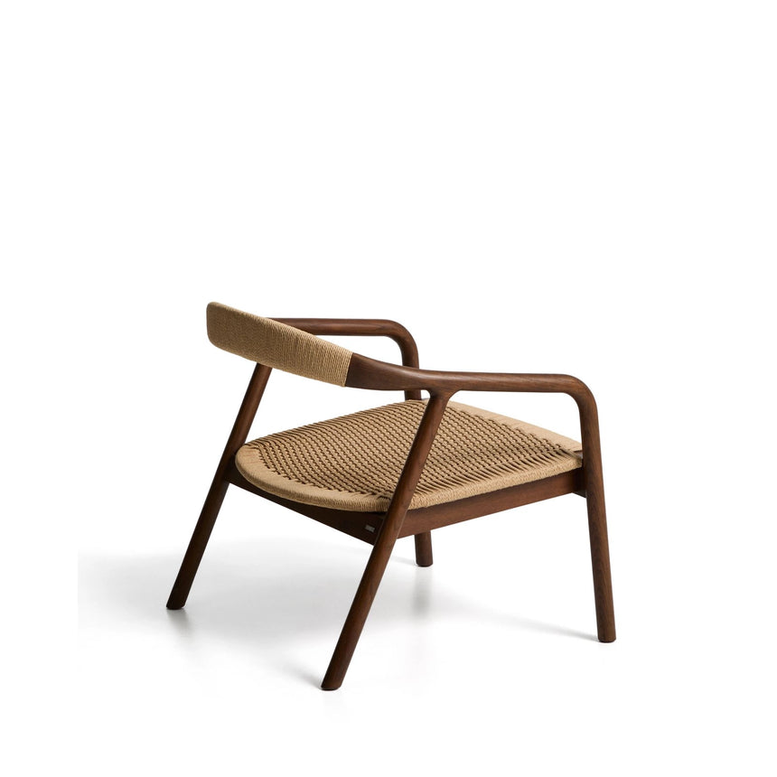 Sessel Derile aus massivem Eichenholz mit Nussbaum-Finish und beigem Papierseil 100% FSC von Kave Home – Bild 6