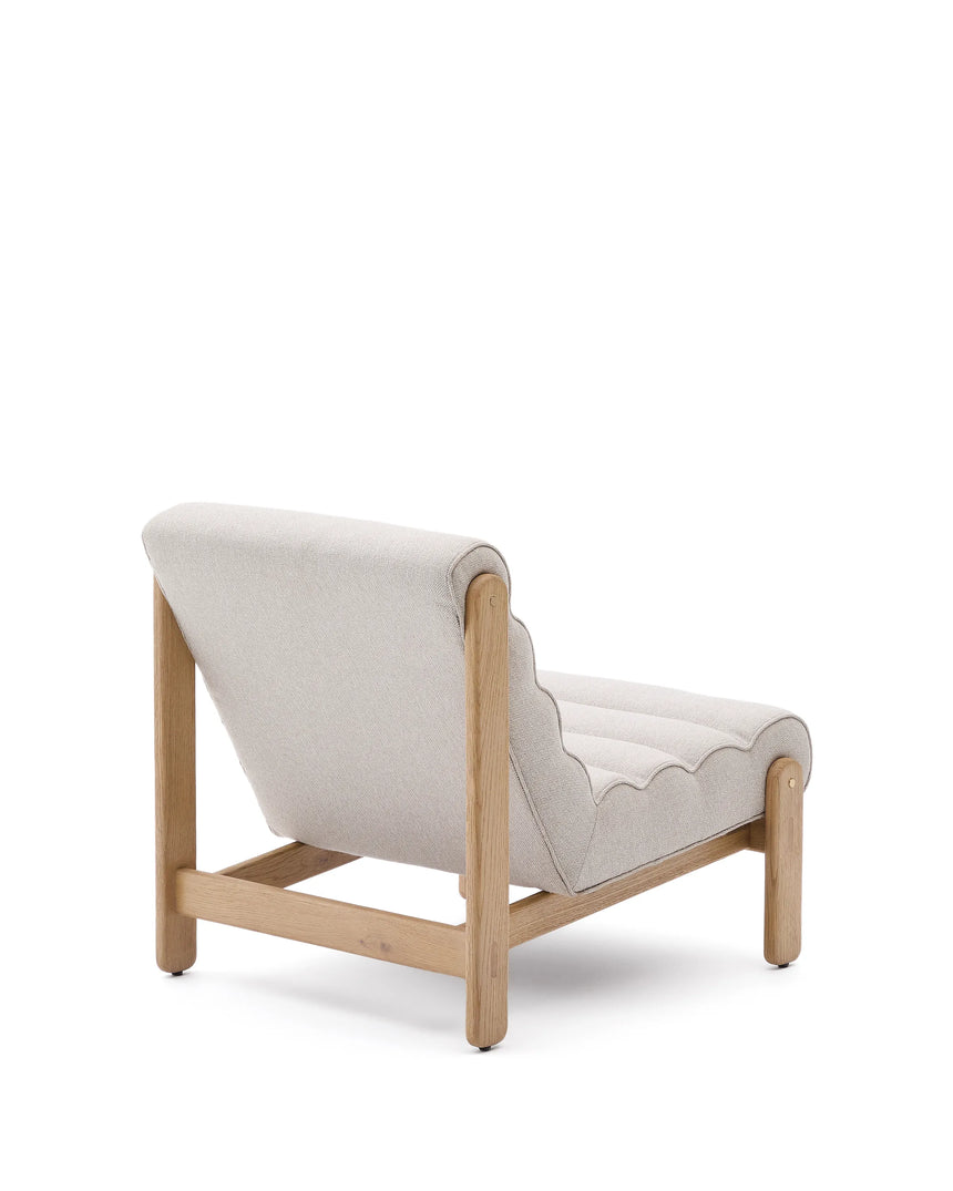 Sessel Magira in Beige aus massivem Eichenholz mit Finish in natürlichem Farbton von Kave Home – Produktbild 11