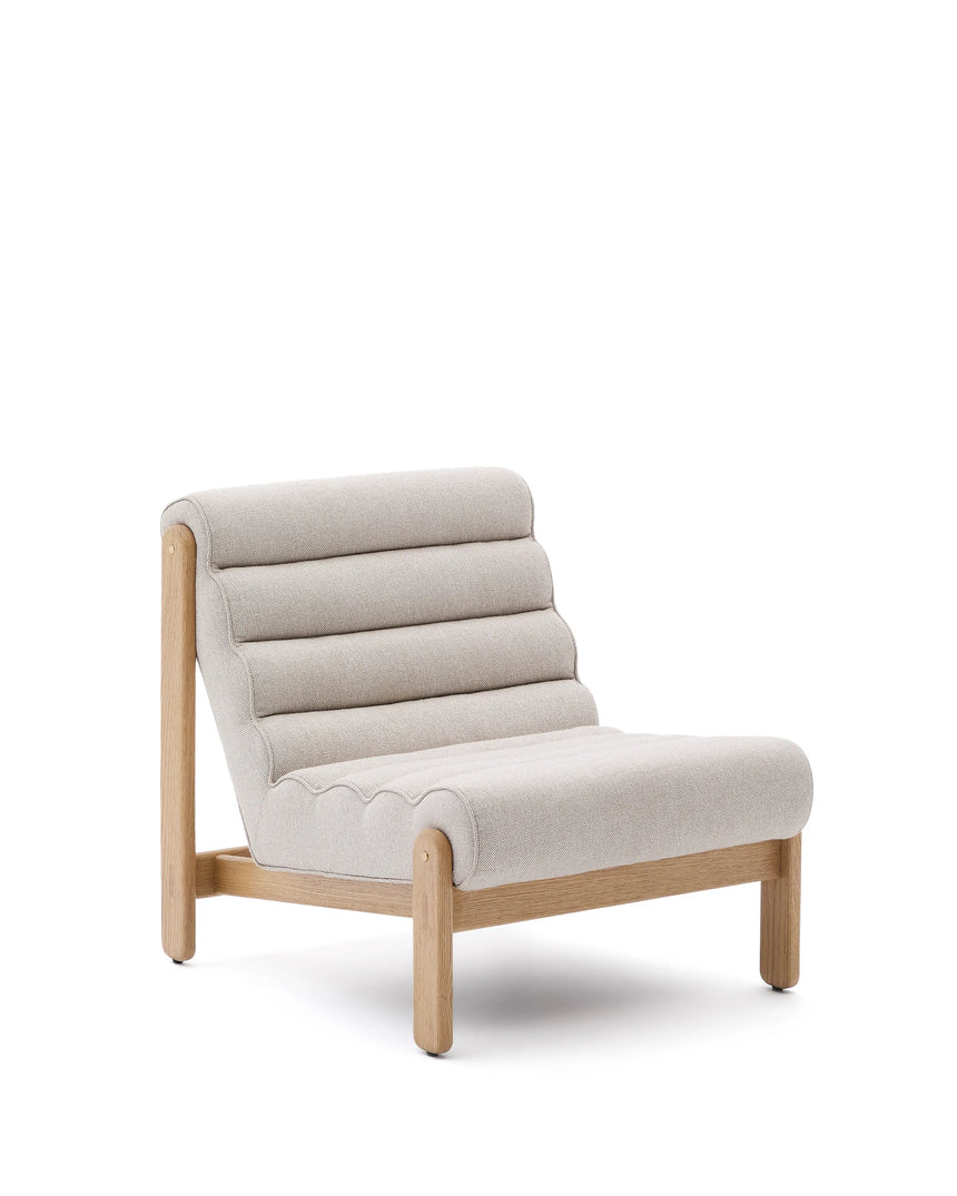 Sessel Magira in Beige aus massivem Eichenholz mit Finish in natürlichem Farbton von Kave Home – Produktbild 9