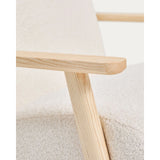 Sessel Meghan in ecrufarbenem, schwer entflammbarem Lammfellimitat mit massivem Eschenholz mit naturfarbenem Finish, FSC Mix Credit von Kave Home – Produktbild 8