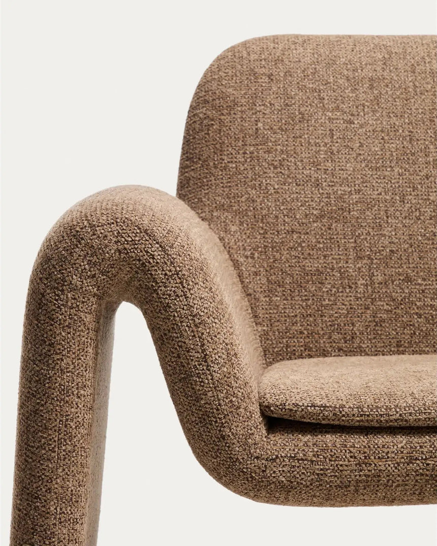 Sessel Melvia mit Chenille in Schokoladenbraun von Kave Home – Bild 3