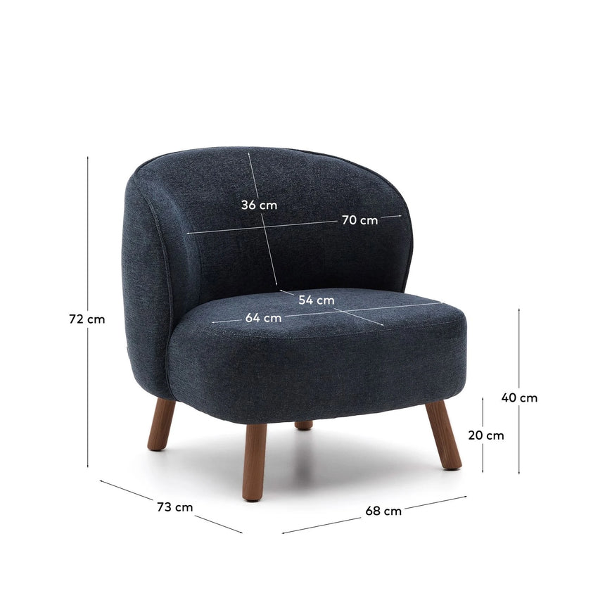 Sessel Ulit aus blaugrauer Chenille mit Beinen aus massivem Eschenholz mit Nussbaum-Finish von Kave Home – Bild 2