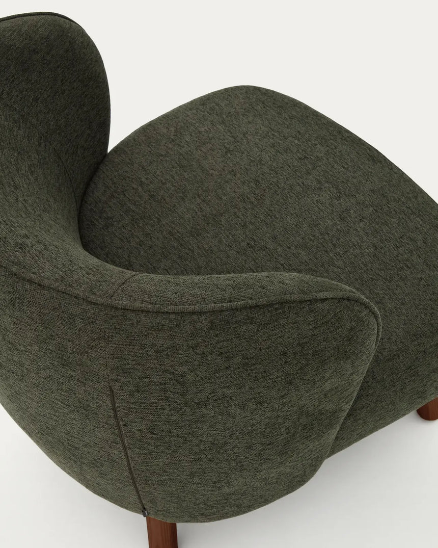 Sessel Ulit aus grüner Chenille mit Beinen aus massivem Eschenholz mit Nussbaum-Finish von Kave Home – Bild 8