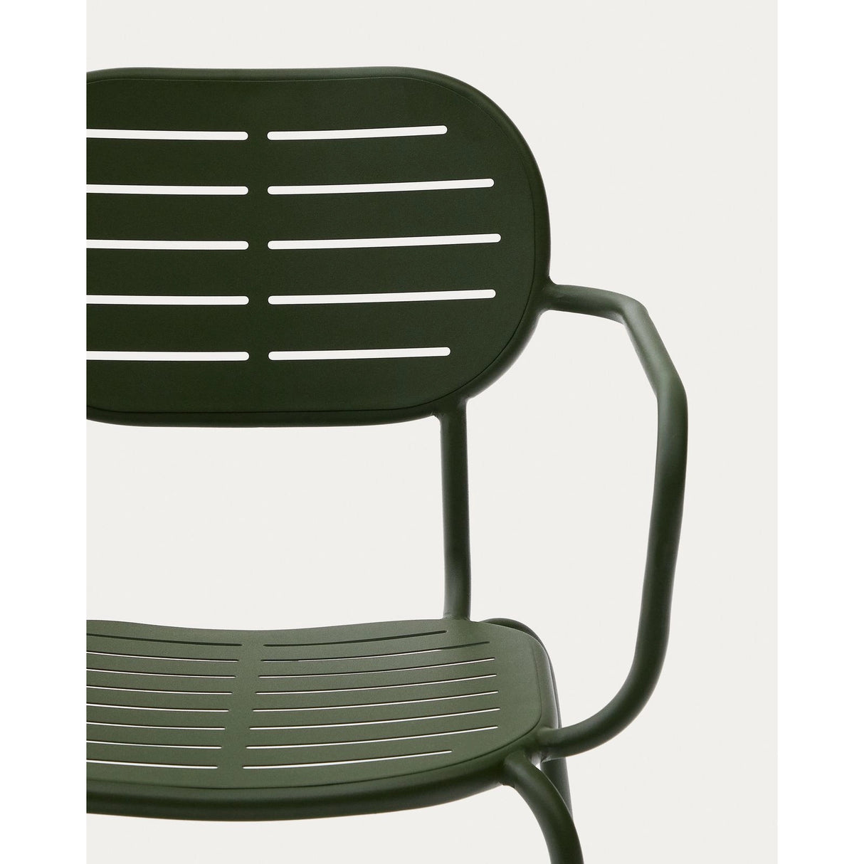 Set Brai mit Tisch und 4 Stapelstühlen aus verzinktem grünem Stahl, 180 x 90 cm von Kave Home – Bild 2