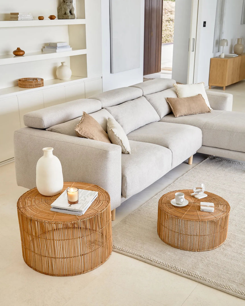 Set Elmima aus 2 Couchtischen 100% Rattan mit natürlichem Finish Ø 66 cm und Ø 55 cm von Kave Home – Bild 2